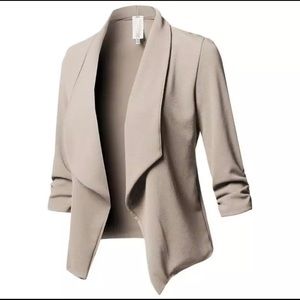 CHIC TAN BLAZER